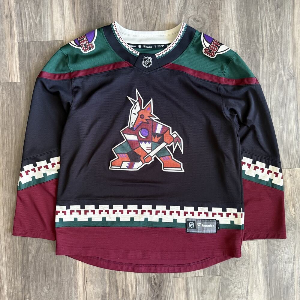 Fanatics Arizona Coyotes Jersey Men's Size M Black Home Breakaway